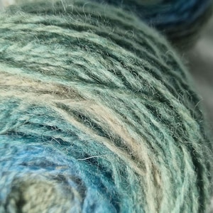 Merino wool yarn/ yarn worsted/ Dundaga merino 7/1  washed yarn / knitting yarn, soft yarn, hand dyed yarn/ A ball of yarn/ Blue merino yarn
