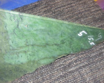 Jade néphrite de la Colombie-Britannique