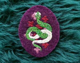 Handmade Embroidered Brooch - The Visit of The Snake