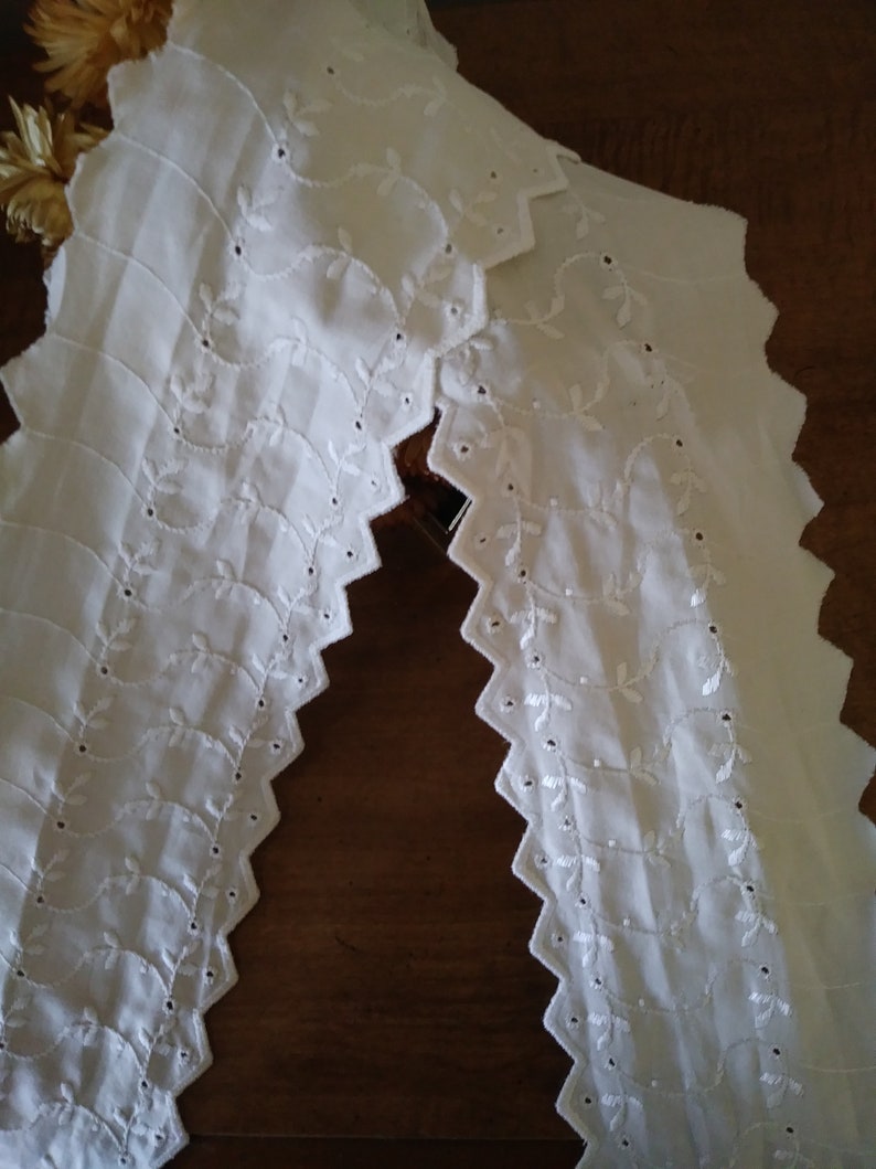6yds Ivory Poly Cotton Eyelet Lace Trim 4.4 Wide.