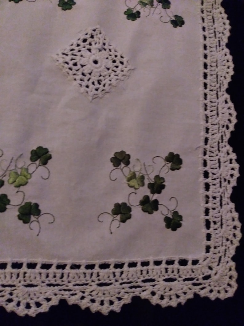 White Table Runner