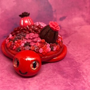 Red Succulent Turtle Figurine, Turtle Figurine, Red Turtle, Succulent Turtle, Turtle Lover, Succulent Lover, Plant Lover, Turtle Mom