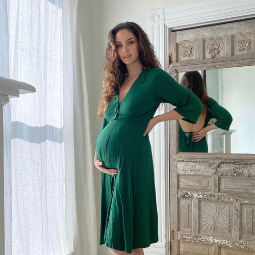 labor and postpartum gown