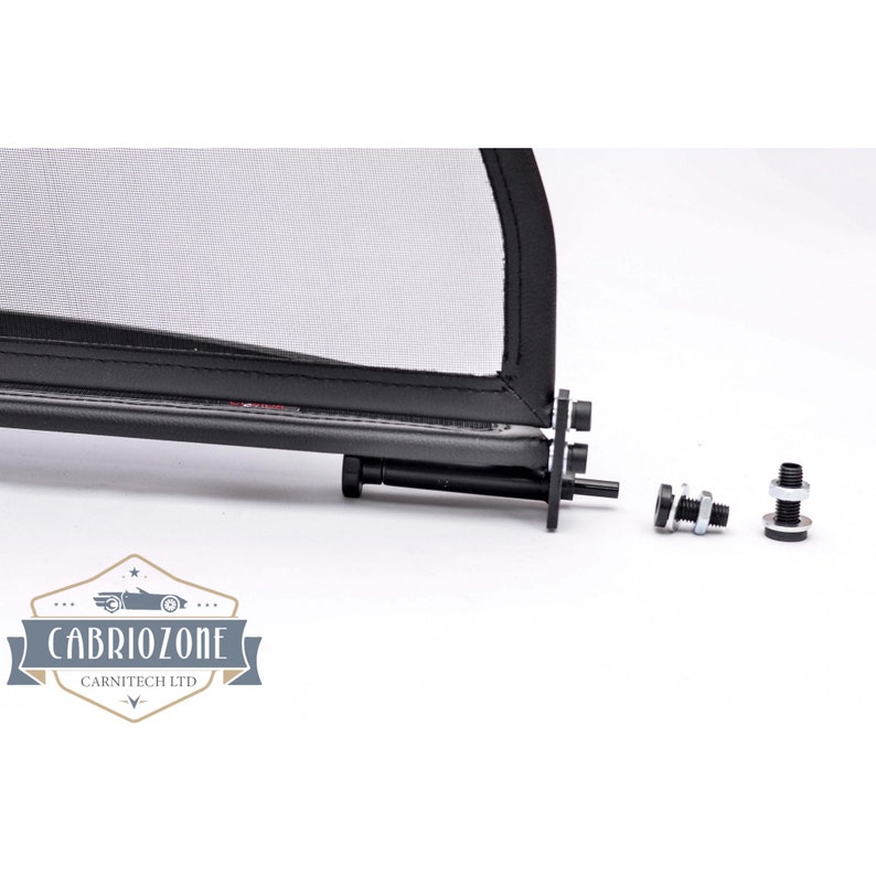 thumbnail interactive-video image 1 of Alfa Romeo Spider/GTV 916 Left B-Pillar Seal - New, Genuine Style (60605396) 1 of 5