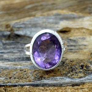 Oval Amethyst Ring: 925 Sterling Silver, February Birthstone