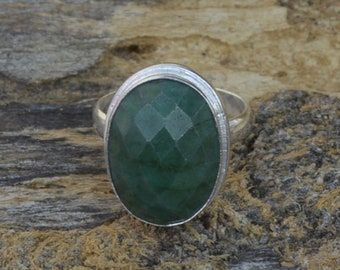 Genuine Faceted Emerald Gemstone Ring, 925 Sterling Silver Ring, Bezel Set Oval Ring, May Birthstone Silver Ring, Handmade Artisan Ring