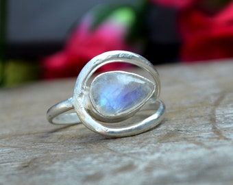 Rainbow Moonstone Gemstone Ring, 925 Sterling Silver Ring, Pear Blue Moonstone Ring, Personalized Custom Designer Ring, Nickel Free Ring