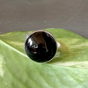 Handmade Round Black Onyx Ring: 925 Sterling Silver Birthstone Gift