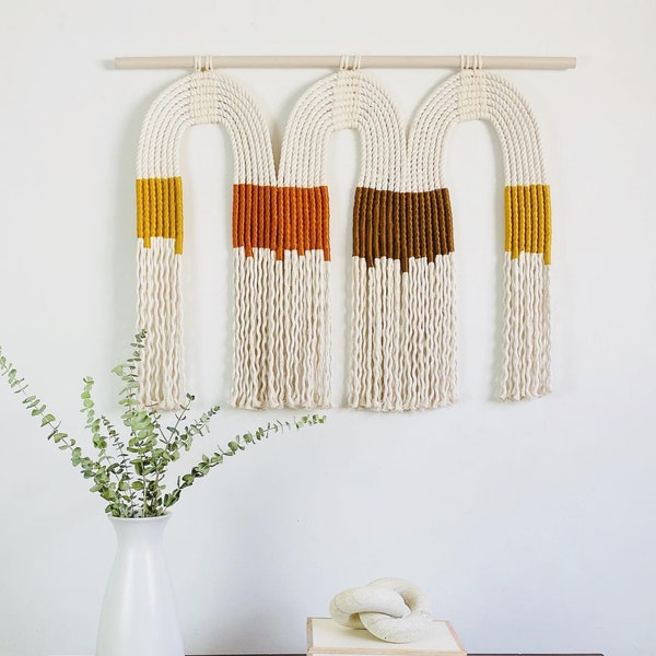 Macramé wall hanging “Loly” - bohemian wall hanging, rope art, textile fiber knot art, fringe, scandi style, handmade wall hanging