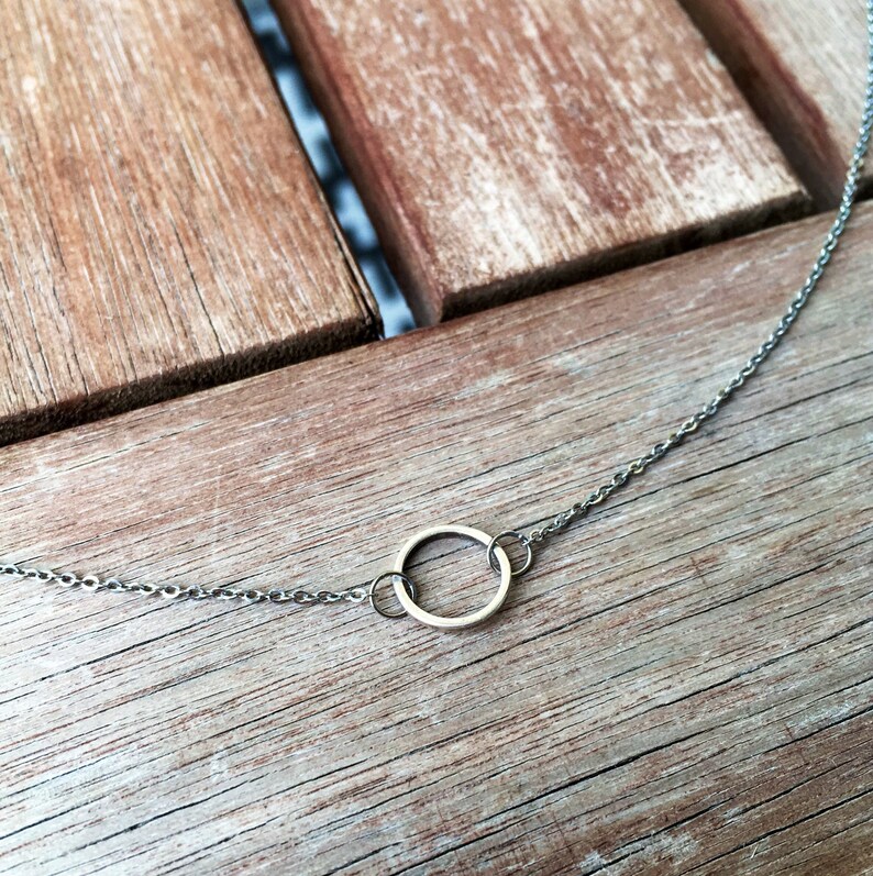 A perfect circle. Minimal geometric simple modern necklace