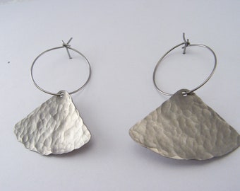 titanium earrings "quadrant"