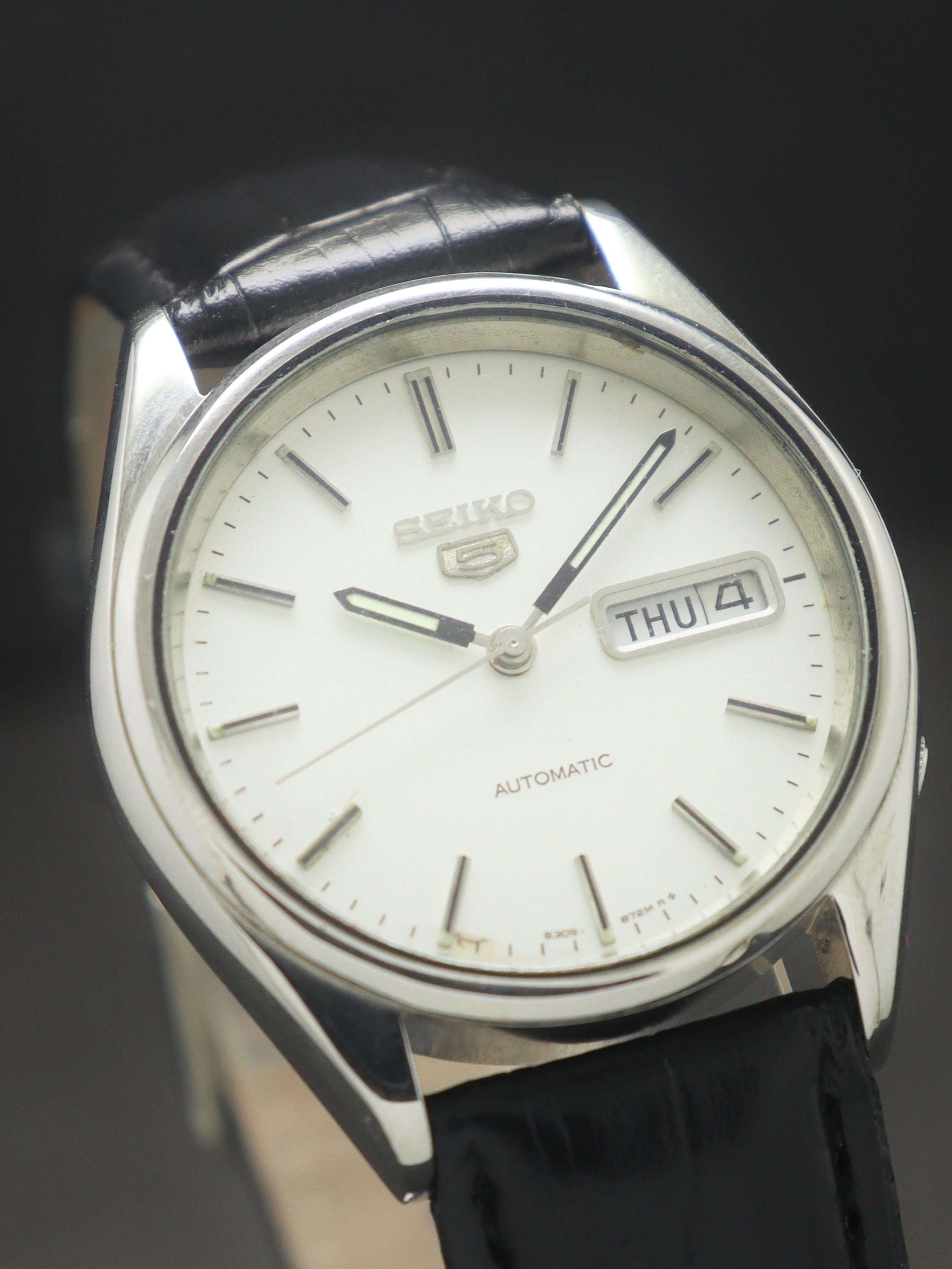 Vintage Nice SEIKO 6309-8800 Automatic Silver DIAL DAY DATE SS 21 Jewels  R45 