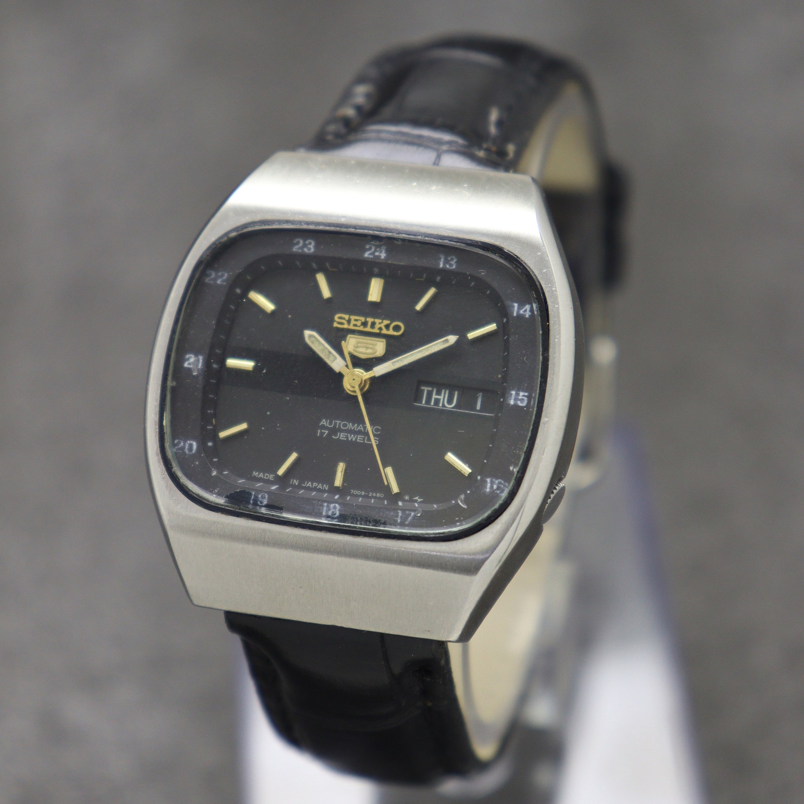seiko 5 railway time