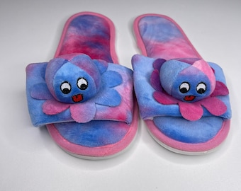 Octopus slippers