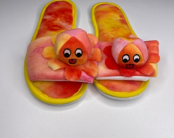 Octopus slippers