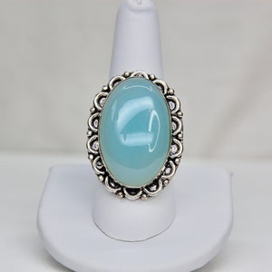 Luminous Aqua Blue Chalcedony Artisan Ring in Sterling Silver, Boho, Vintage, Size 9.25 Size 9 1/4, c. 1970s, 13.82g image 7