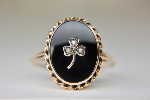 10k Clover Onyx Signet Ring, Luck, Seed Pearls, L… - image 4