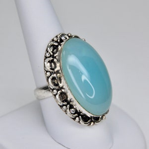 Luminous Aqua Blue Chalcedony Artisan Ring in Sterling Silver, Boho, Vintage, Size 9.25 Size 9 1/4, c. 1970s, 13.82g image 5