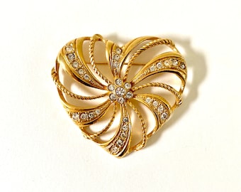 Vintage Avon Heart Brooch: Gold Tone Rhinestone Scarf Pin