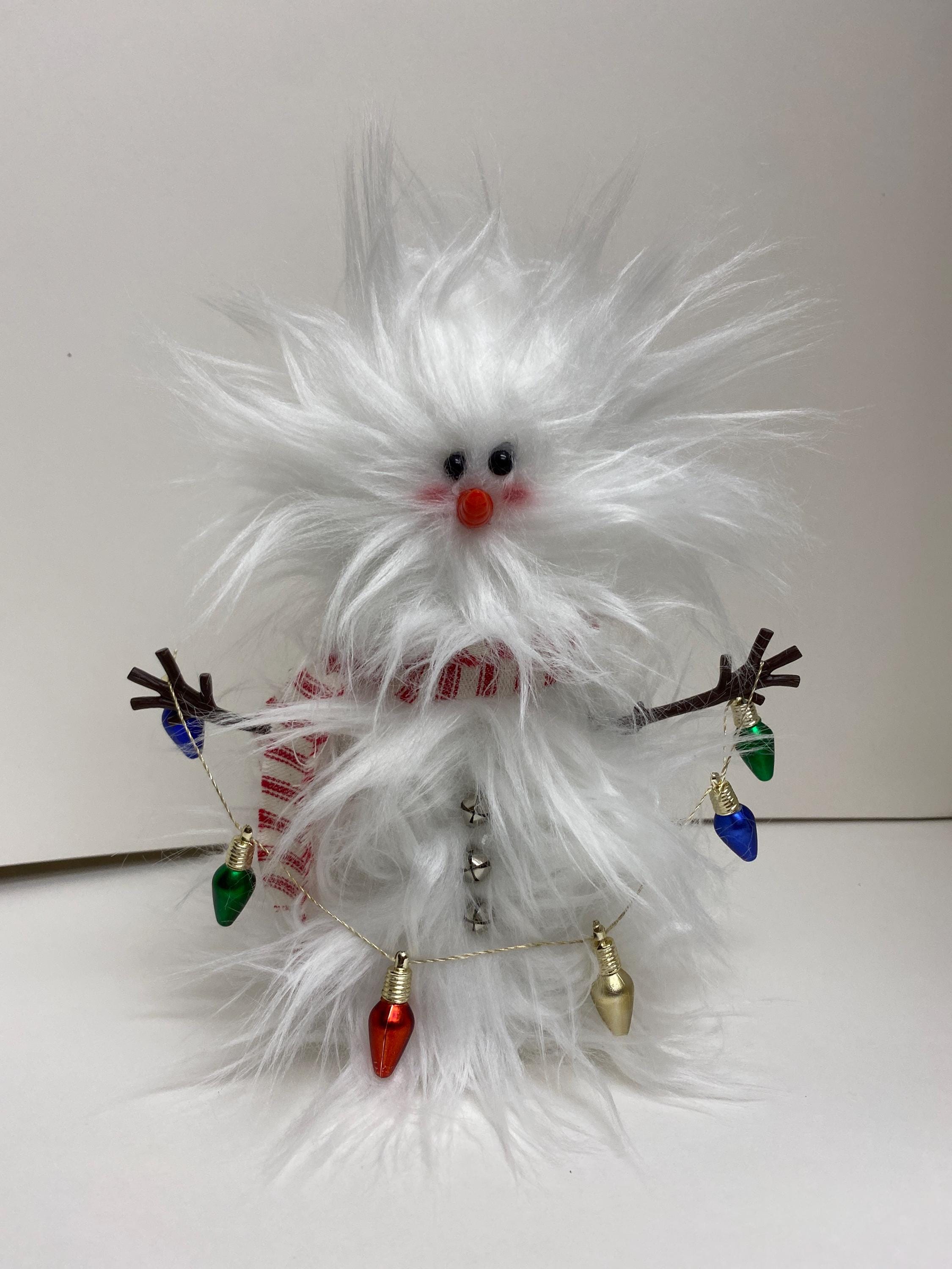 Frazzled fluffy ecstatic snowman - red scarf