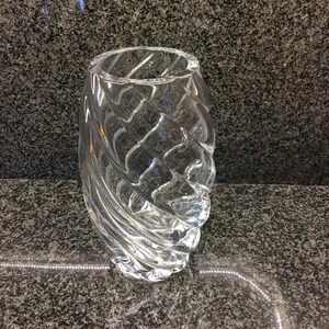 バカラ 花瓶 スワールデザイン バカラ 花瓶 スワールデザイン 楽天市場】＼月初限定P10倍