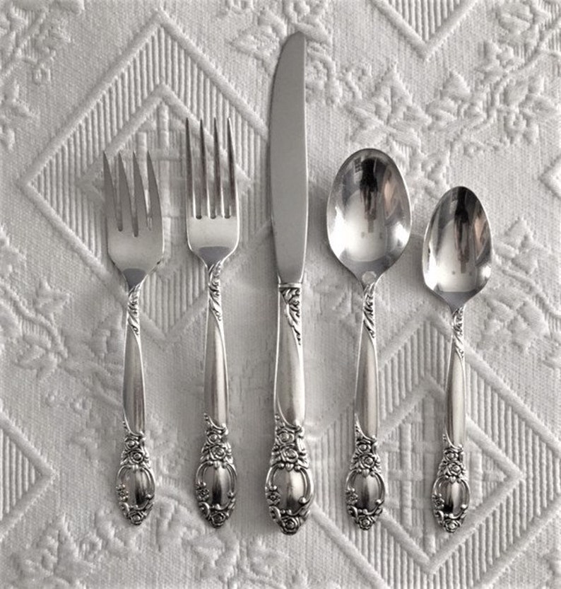 66 Pc. BALLADCOUNTRY LANE Oneida Community Plate Silverplate Etsy