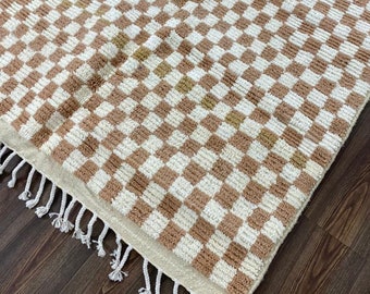 Cream and white Moroccan Berber Checkered rug, Soft wool shagg area rug