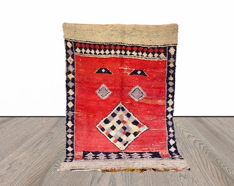 5x8 ft Berber Moroccan area rug!