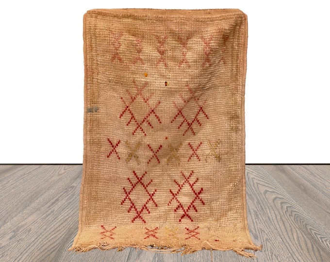 3x4 Abstract White and Red Narrow runner Rugs. Vintage Moroccan flatweave Rug.