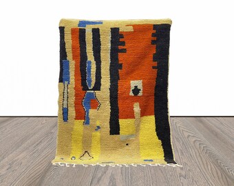 5x4 Feet Berber Abstract Shag Area Rug.