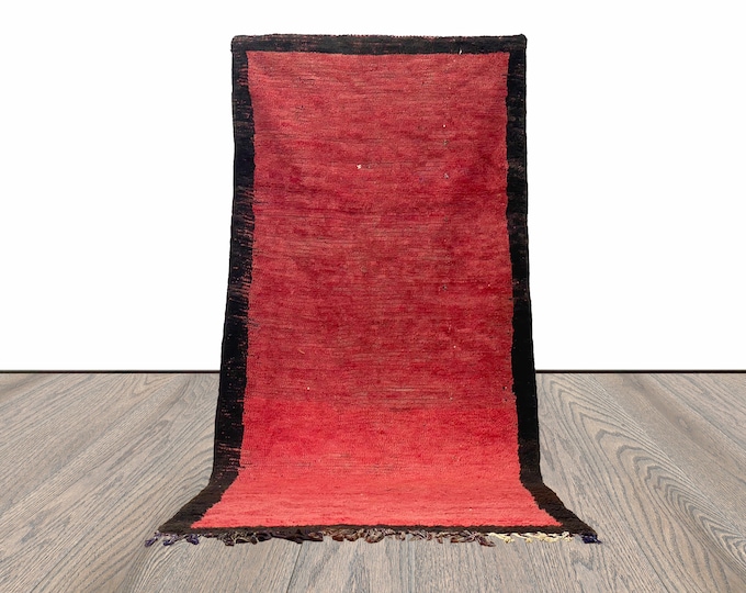 4x9 Red Woolen Moroccan Vintage Area Rug.