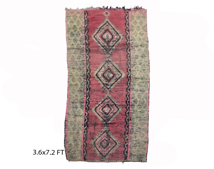 Faded Vintage Moroccan 4x7 Rug, Flatweave Diamond Wool Area Rug.