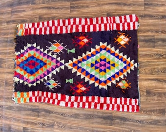 4x6 ft Moroccan vintage berber area rug !