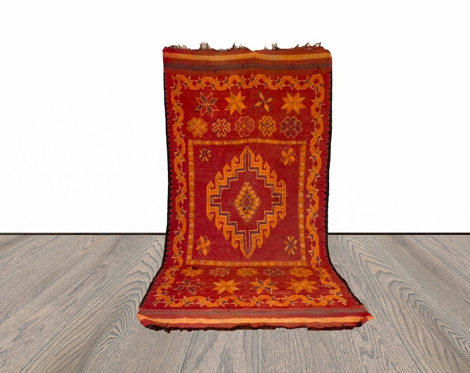 5x10 ft vintage Berber Moroccan rug!