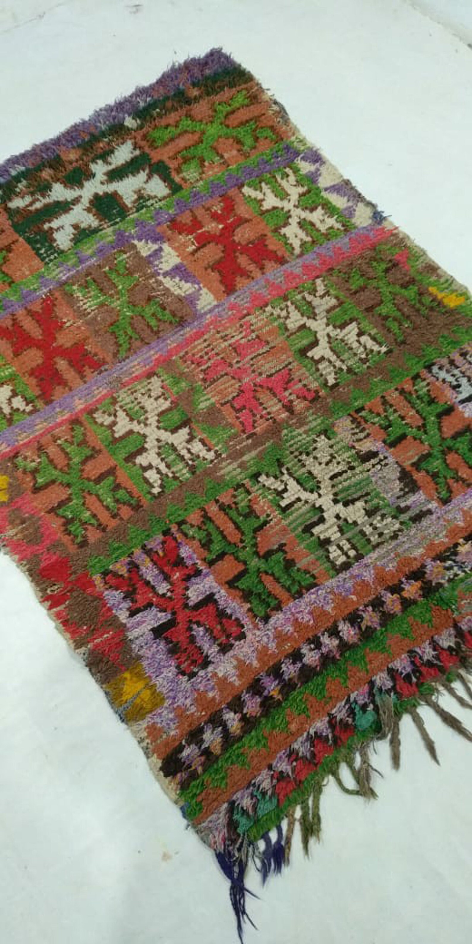 Moroccan Berber Vintage woven tribal small rug 4x5 morrocan Etsy