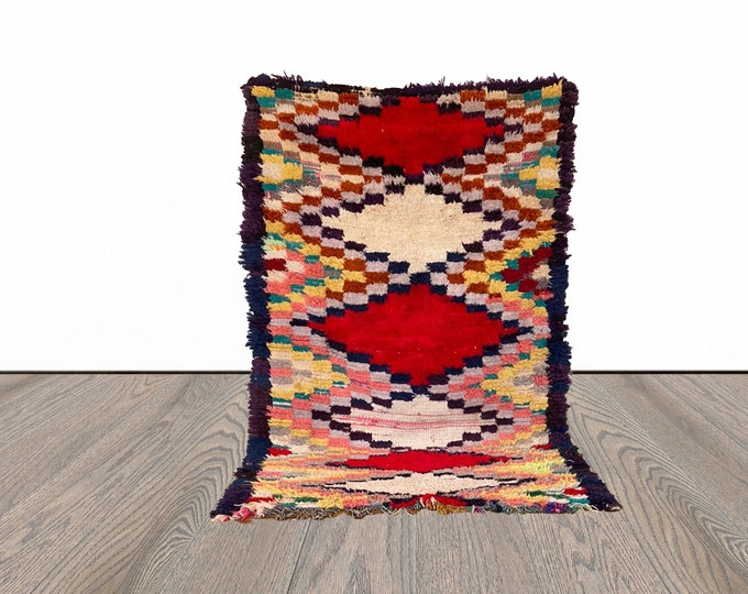 3x6 ft Moroccan vintage colorful rug!