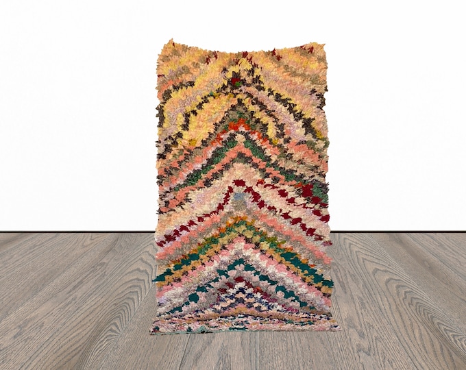 4x7 Boucherouite Moroccan checkered Chevron area Rug.