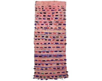 ヴィンテージ モロッコ ランナーラグ：7x2 レッドダイヤモンドラグ