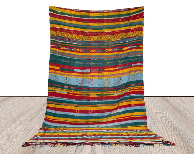 5x7 ft, Kilim Striped Vintage area Rug, Moroccan Flatweave rag Rugs.