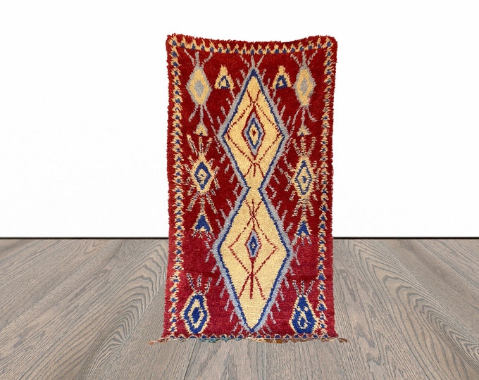 4x6 ft Moroccan vintage colorful rug!