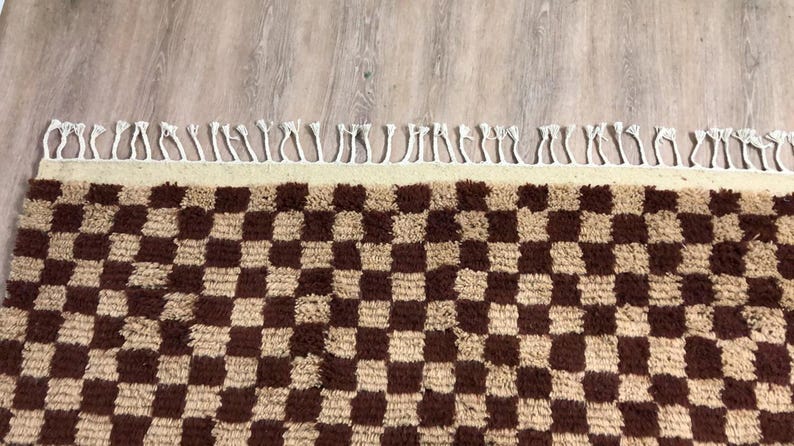 Handmade moroccan berber wool rug - brown and cream checkered pattern rugs image 2