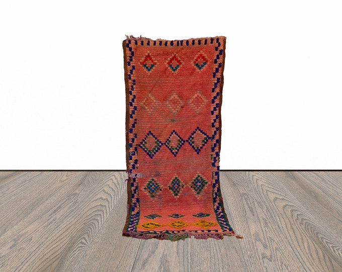 3x7 ft Moroccan vintage woven rug!