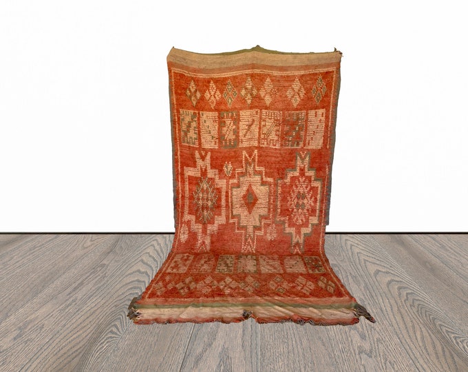 6x10 ft large Berber Moroccan rug!