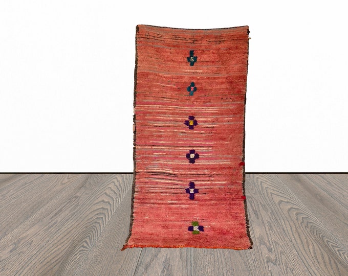 3x7 ft Moroccan vintage pink rug!