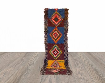 Tappeto marocchino colorato da 3 x 8 piedi.