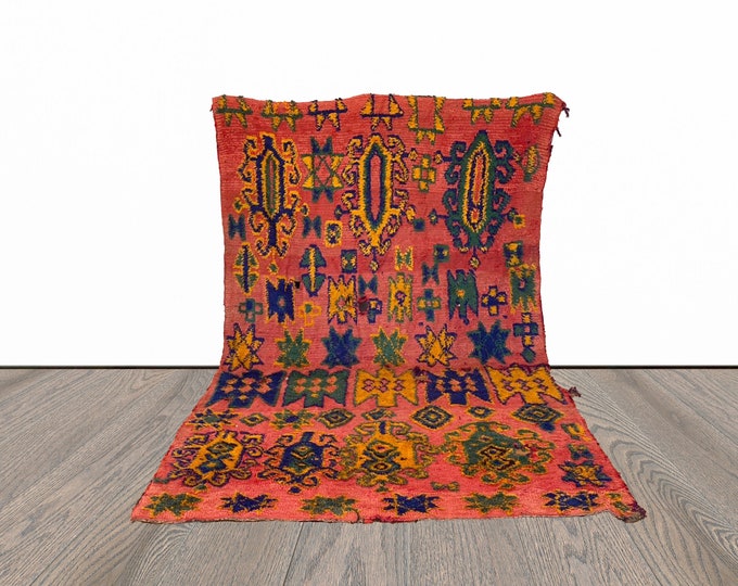 6x10 ft large colorful Moroccan rug!