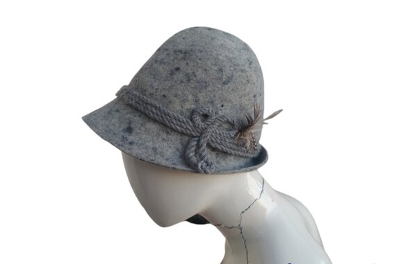 VTG Wool Felt Cloche Feather Alpine Hat Similar Items to Vintage New with Tags German Alpen Style  main image 4