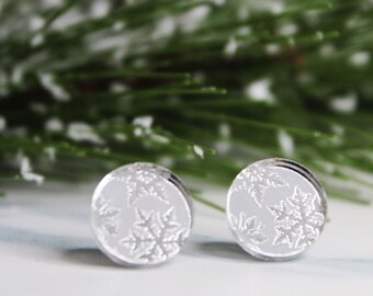 Snowflake Mirror Stud Oorbellen - Zilveren Stud Oorbellen - Winter Stud Oorbellen - Handgemaakte oorbellen - Stocking Stuffer - Onder de 10