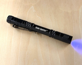 Personalized 395nm UV Flashlight – Custom Engraved Aluminum Blacklight Torch (Batteries Included)