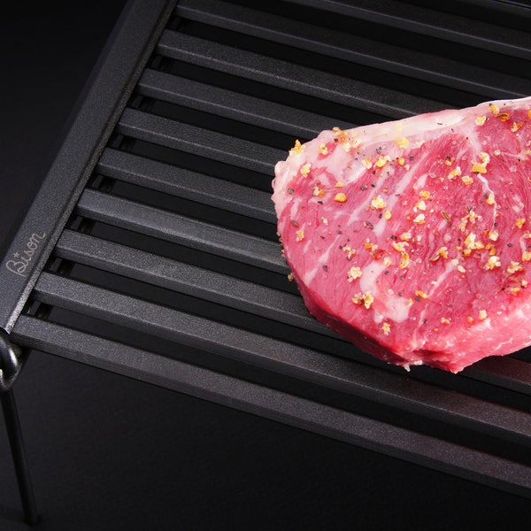 Bison Rolling BBQ Grill